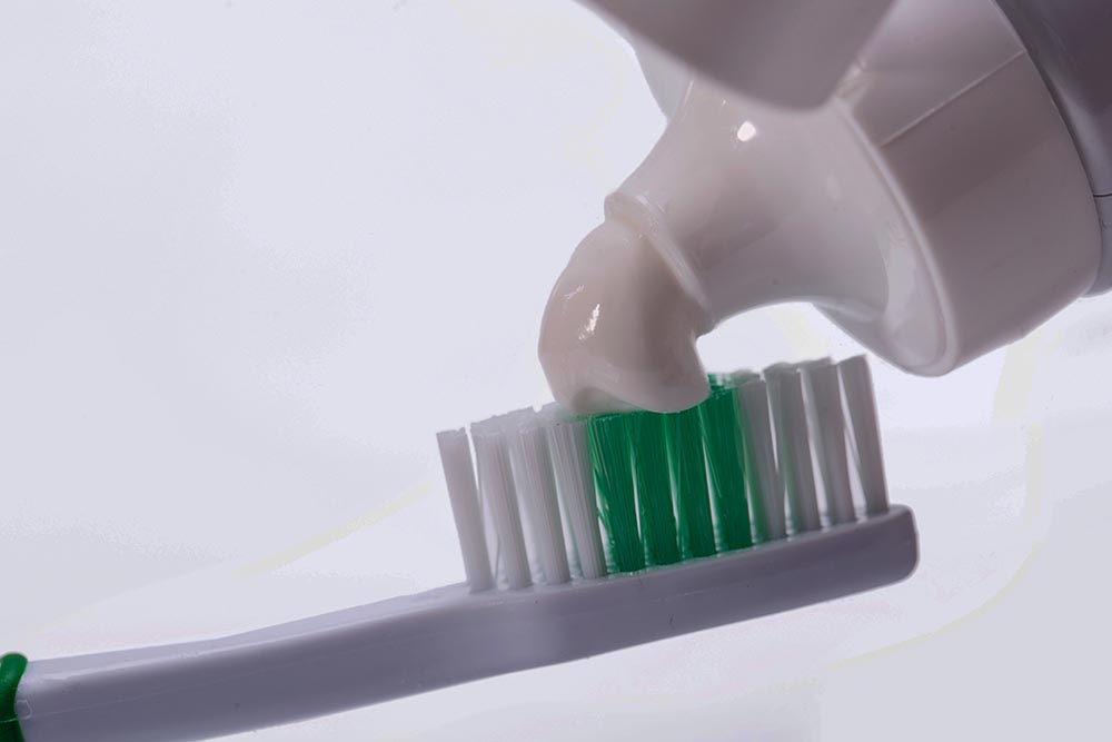 Inmunizar proteger mosaico Pasta de dientes con hidroxiapatita - Clínica Trei